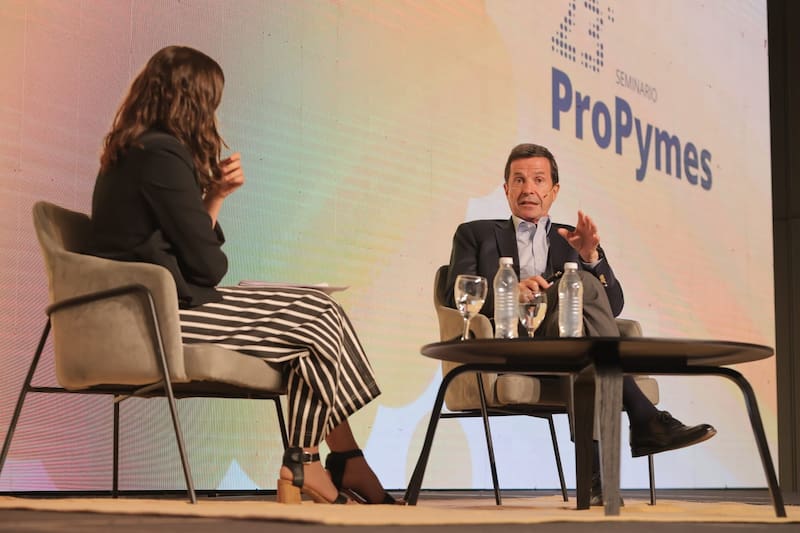 "Vamos a seguir analizando los proyectos de LNG" afirmó Markous en el Seminario Propymes de Techint