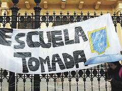 Qué hay detrás de las tomas de los colegios secundarios
