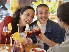 El pueblo costero de Valencia que causa furor con su gastronomía: tiene un restaurante con una estrella Michelín y dos soles Repsol