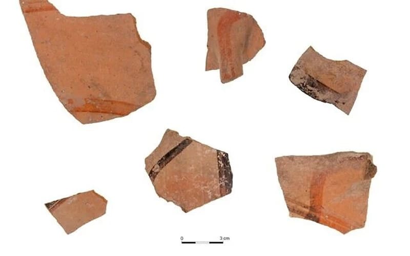 Las piezas de cerámica encontradas durante las excavaciones en Meguido, Israel. Foto: Meguido Expedition.