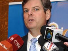 Citan al encargado de Negocios de EE.UU. por decir que el país está en “default