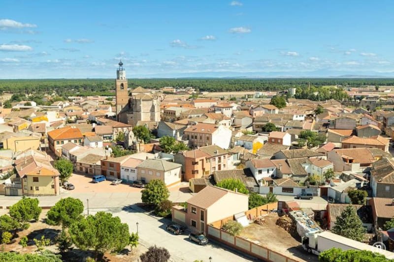 Vista aérea del pueblo de Coca, en Segovia (Foto: turismocastillayleon.com)