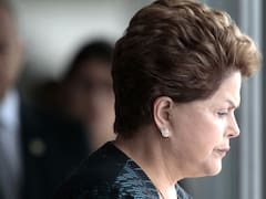 Brasil registra mayor salida de dólares en más de una década