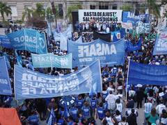 Presión a la CGT: el paro "es inminente", alertó el dirigente de un sector crítico