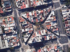 El pasaje más extraño de Buenos Aires: forma una X, corre en sentido contrario a las agujas del reloj y tiene la única plaza escondida de la Ciudad