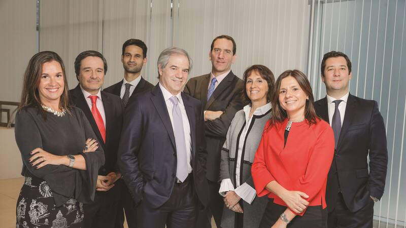 Parte de los socios de Marval, O'Farrell & Mairal, el estudio más grande del país.