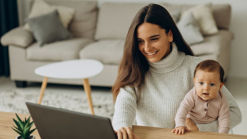 Los recién nacidos deben ser registrados en el Registro Civil para obtener su acta de nacimiento y CURP automáticamente.