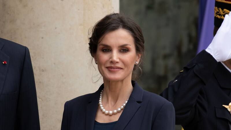 El perfume low cost de Mercadona que imita fielmente a la icónica fragancia de 95 euros que usa la Reina Letizia.