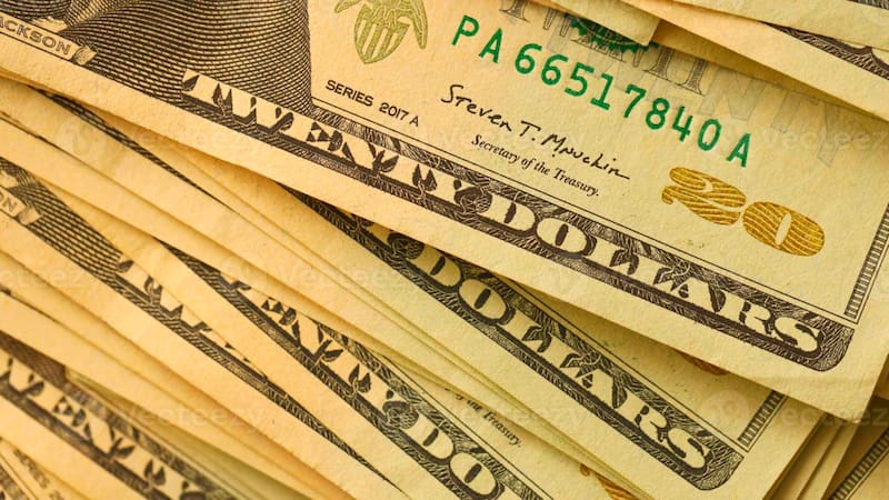 El dólar es la moneda más usada a nivel mundial.