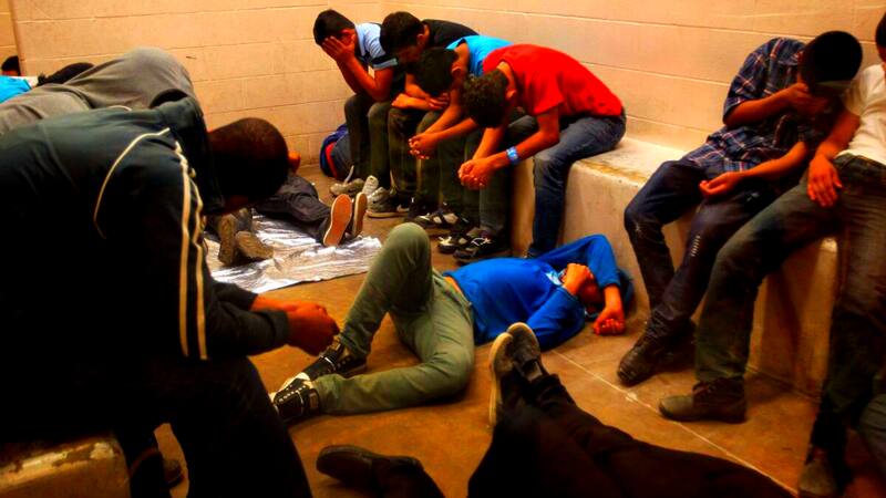 La ciudad de Nueva York anunció el cierre de tres centros de ayuda para migrantes. Imagen: archivo.