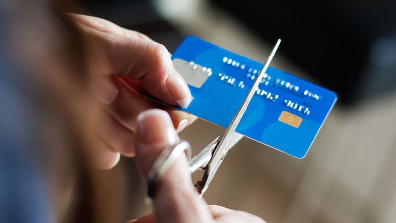 Hacienda puede inhabilitar a usuarios de tarjeta de créditos que no cumplan ciertos requisitos.