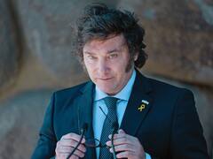 Vuelve la SIDE: se viene otra ola de decretos con desregulaciones y cambios en empresas públicas