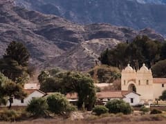Escapadas: el pueblito de montaña con río que ostenta las mejores empanadas del mundo