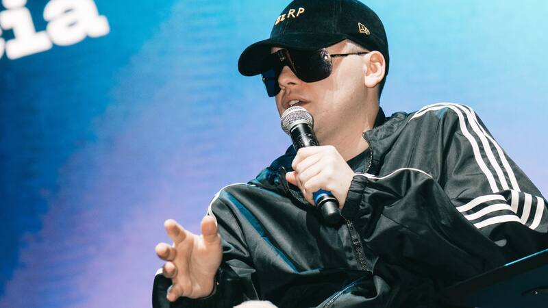 Enigma.art debutó con un NFT de Bizarrap y también desarrolló su propia app para lanzar un album de figuritas digital.