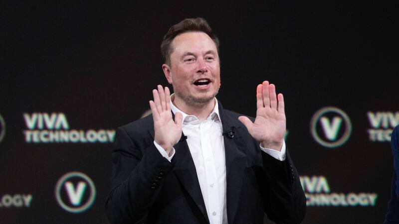 Sus defensores argumentan que estas jornadas intensivas son necesarias para alcanzar niveles extraordinarios de productividad. Fuente: Shutterstock.