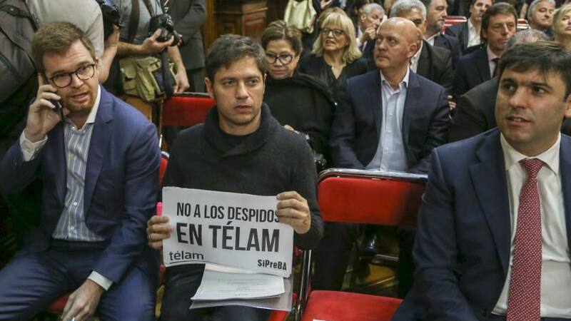 Massot (PRO), Kicillof (FPV) y Bossio (Justicialista) durante la exposición de Dujovne en Diputados