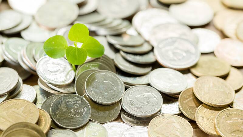 Expertos en numismática recomiendan mantener una lista de monedas valiosas y sus precios actuales para tomar decisiones informadas.