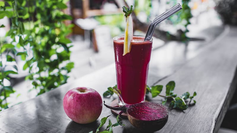 La combinación de los dos ingredientes en este licuado proporciona una poderosa carga antioxidante.