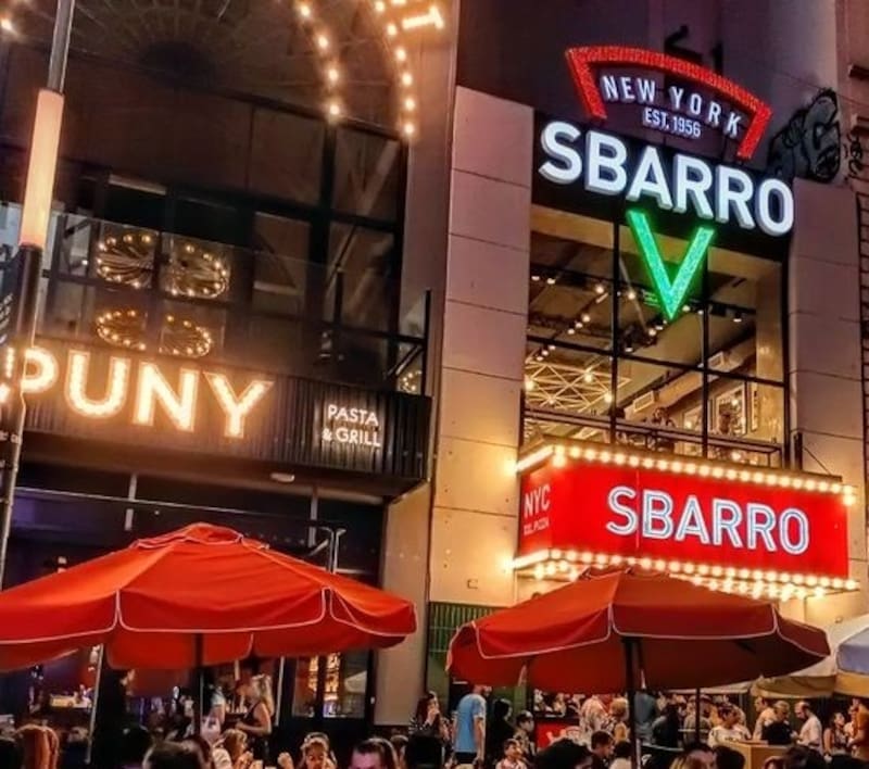 Puny estará ubicado en Avenida Corrientes 1269, al lado del primer local que abrió Sbarro en 2021.