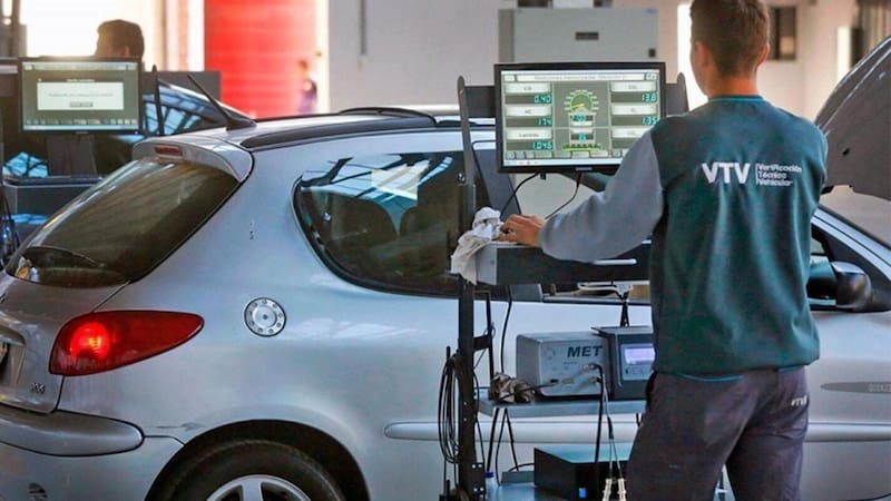 Realizar la VTV es fundamental para poder constatar el correcto funcionamiento de los autos.