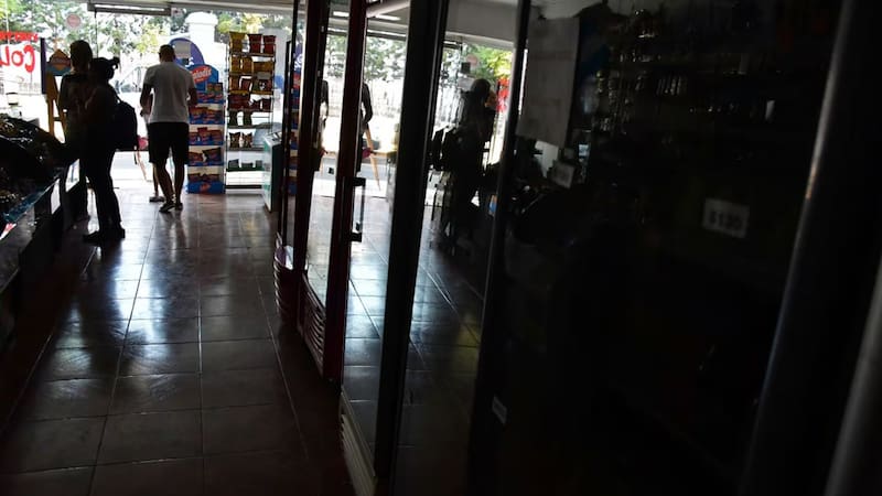 Barrios de CABA y distritos del sur del conurbano quedaron sin luz.