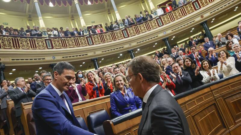 El PP exige a Sánchez responder las 50 preguntas sobre corrupción que dejó sin contestar.