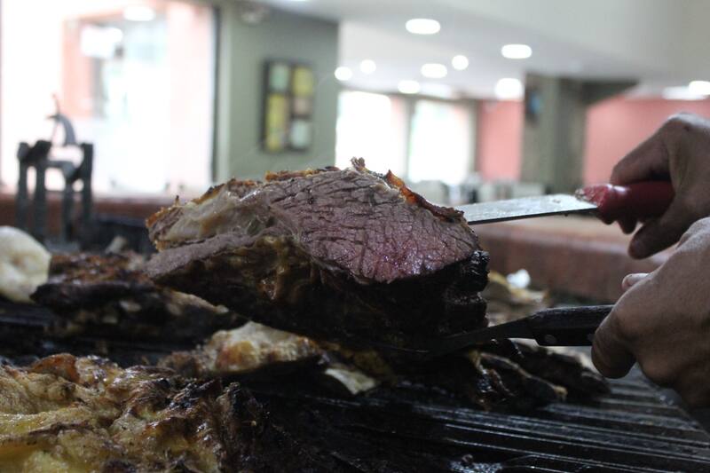 Don Valentín tiene la opción de parrilla libre todos los días.