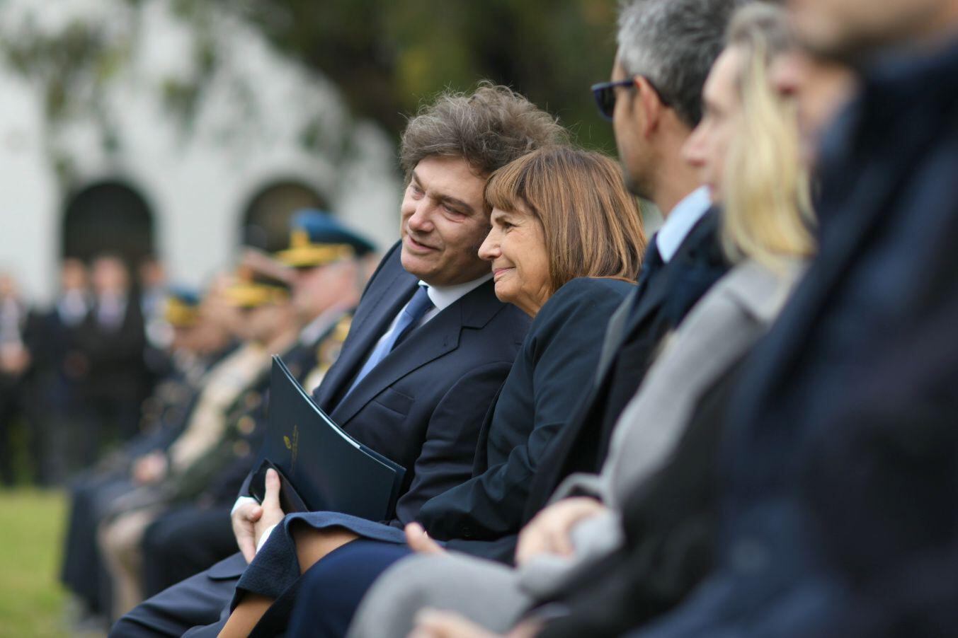 La emotiva carta de renuncia de Patricia Bullrich a Javier Milei: “Cada batalla que dimos juntos por el país” La emotiva carta de renuncia de Patricia Bullrich a Javier Milei: “Cada batalla que dimos juntos por el país”