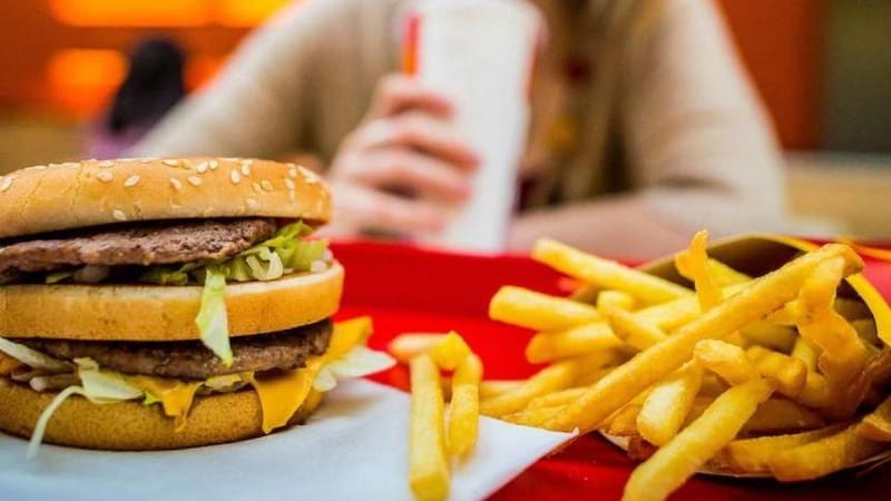 Burger King, Mostaza y McDonald's vuelven a abrir locales en el país, tras el golpe que sufrió la industria de fast-food en pandemia.