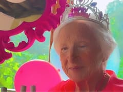 Tiene 100 años y va al gimnasio desde los 93: superó un cáncer de mama, dos fracturas de cadera y la lucha contra la artrosis es diaria