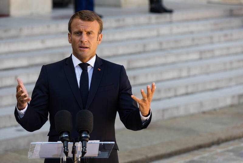 El presidente francés adoptó el rol de mediador líder entre Putin y Biden