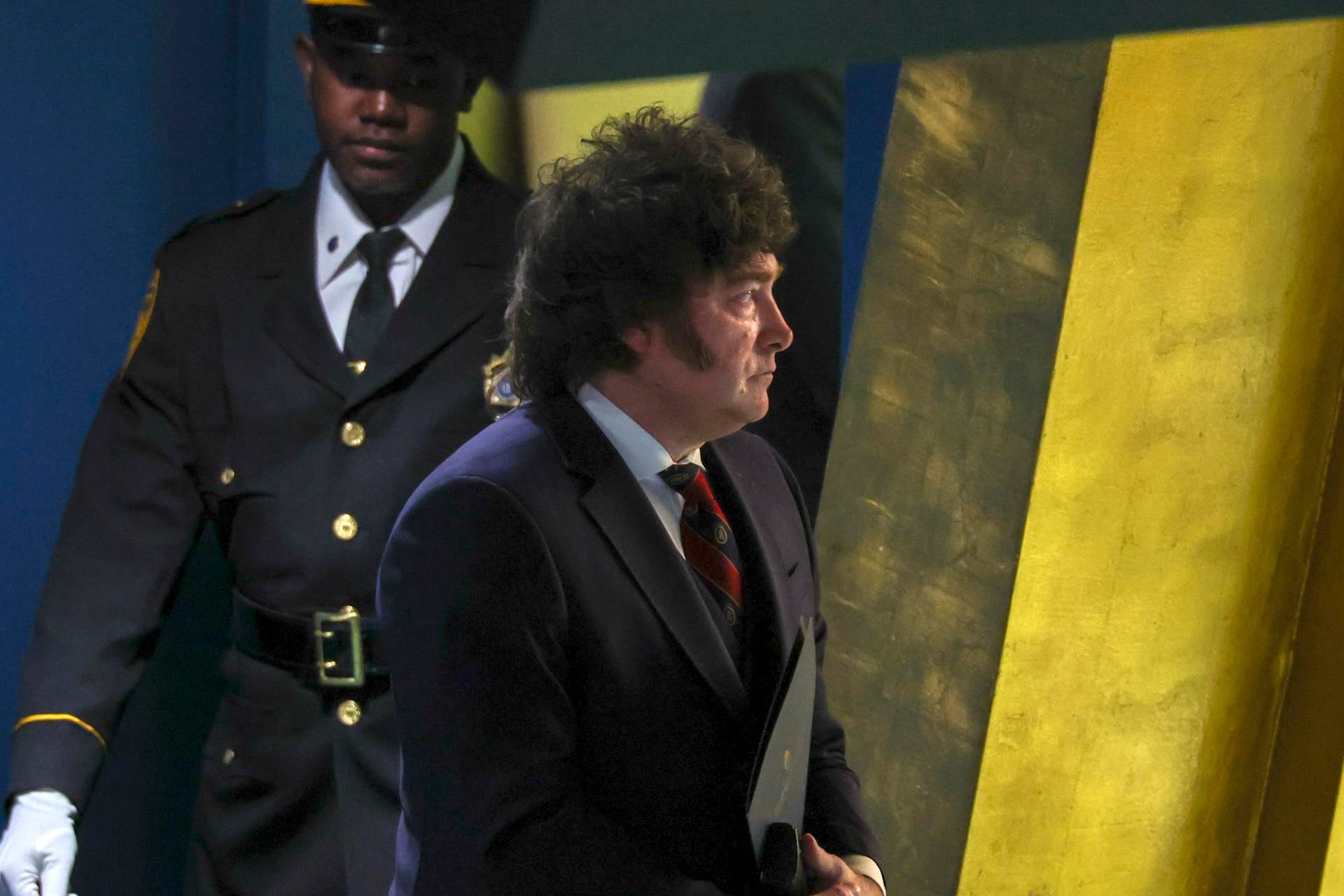 Milei, frente al espejo de Scaloni: ¿qué hacer cuando se quede sin su Messi?