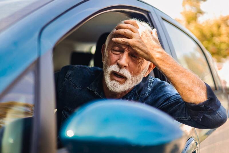 Retiraran los vidrios polarizados de todas las unidades que no cumplan esta condición. Fuente: Shutterstock.