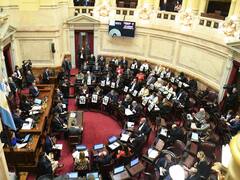 Qué senadores terminan mandato este año y buscarán renovar con candidaturas