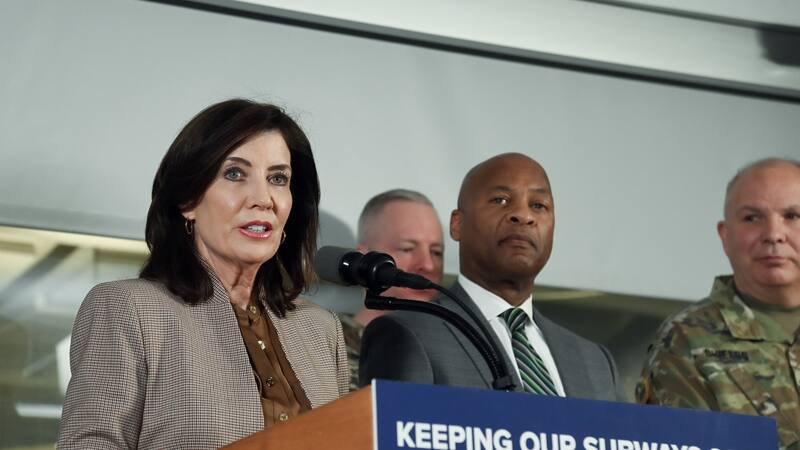 El 20 de abril es crucial para Hochul, ya que se define el futuro del peaje de congestión en Nueva York.