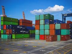 La sequía y el adelanto de importaciones empujaron el rojo comercial de mayo