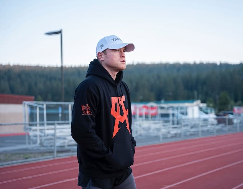 La propiedad incluye áreas pensadas para el ocio y la convivencia. Foto: Instagram: @canelo