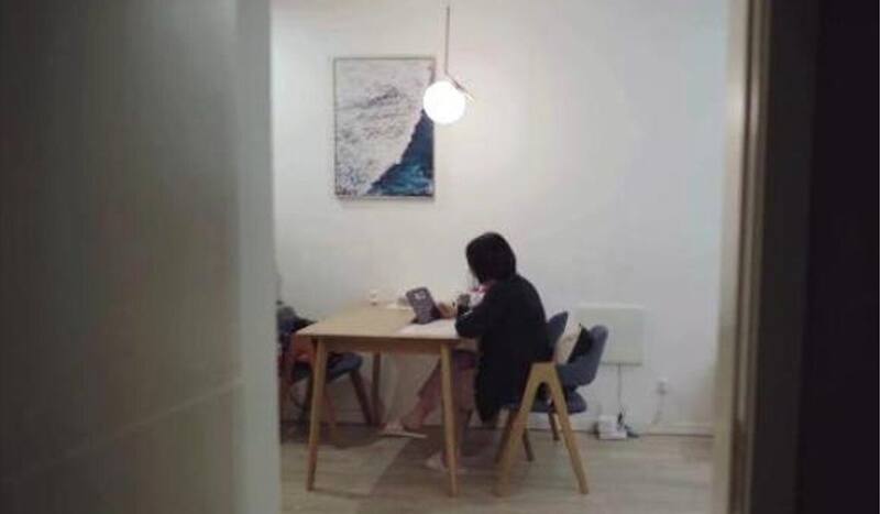 Los muebles de la casa de Wang son todos regalados o de segunda mano. Fuente: SCMP