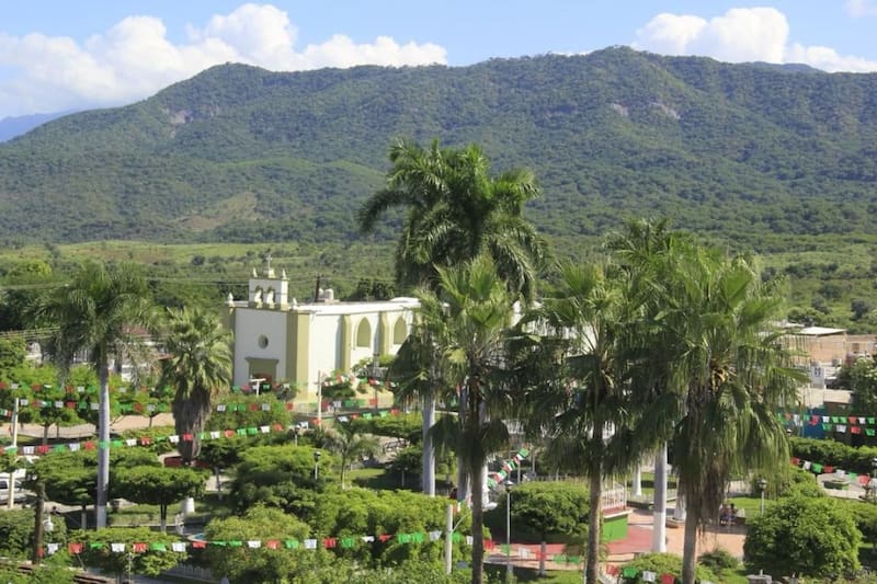 El pueblo de Choix es de lo más relajado, y es el hogar de esta imponente obra. Foto: Instagram @sinaloagobmx.