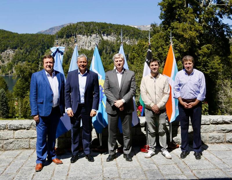 Cinco de los seis gobernadores de la Patagonia se reunieron en Villa La Angostura la semana pasada