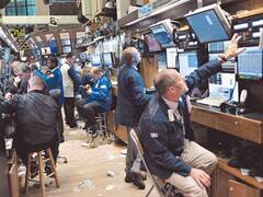 Wall Street y San Pablo cerraron con sus indicadores en baja