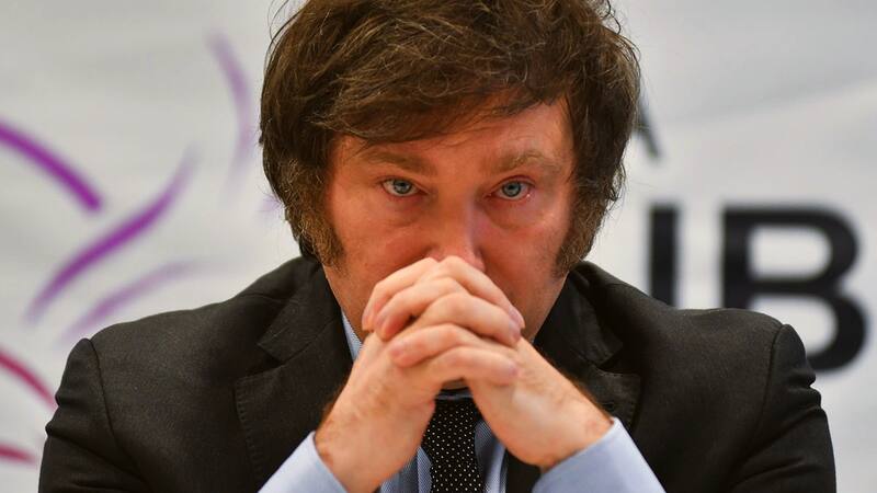 Milei estuvo con diferentes ministros y secretarios de Estado para impartir una nueva orden: la lucha contra "la otra casta", la de los sindicatos.