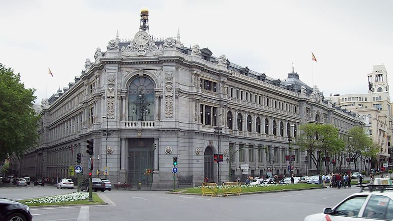 El Banco de España pronostica una inflación del 2,7% y eleva el crecimiento económico previsto en 2024 al 1,9%.