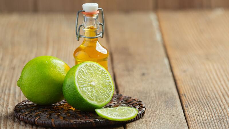 Aceite de oliva y jugo de limón: por qué recomiendan esta mezcla y para qué sirve.