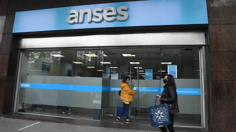 Tras el feriado del 1 de mayo, la ANSES inicia el cronograma de pagos del mes de mayo.