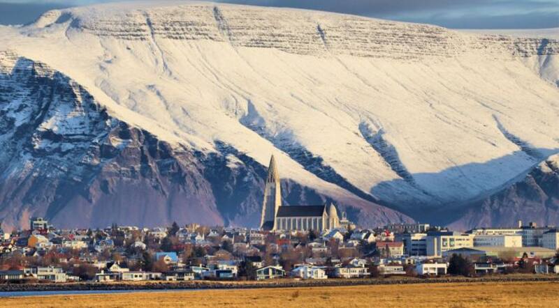 Emigrar: el país más seguro del mundo que paga sueldos de 8000 euros y busca latinos para trabajar