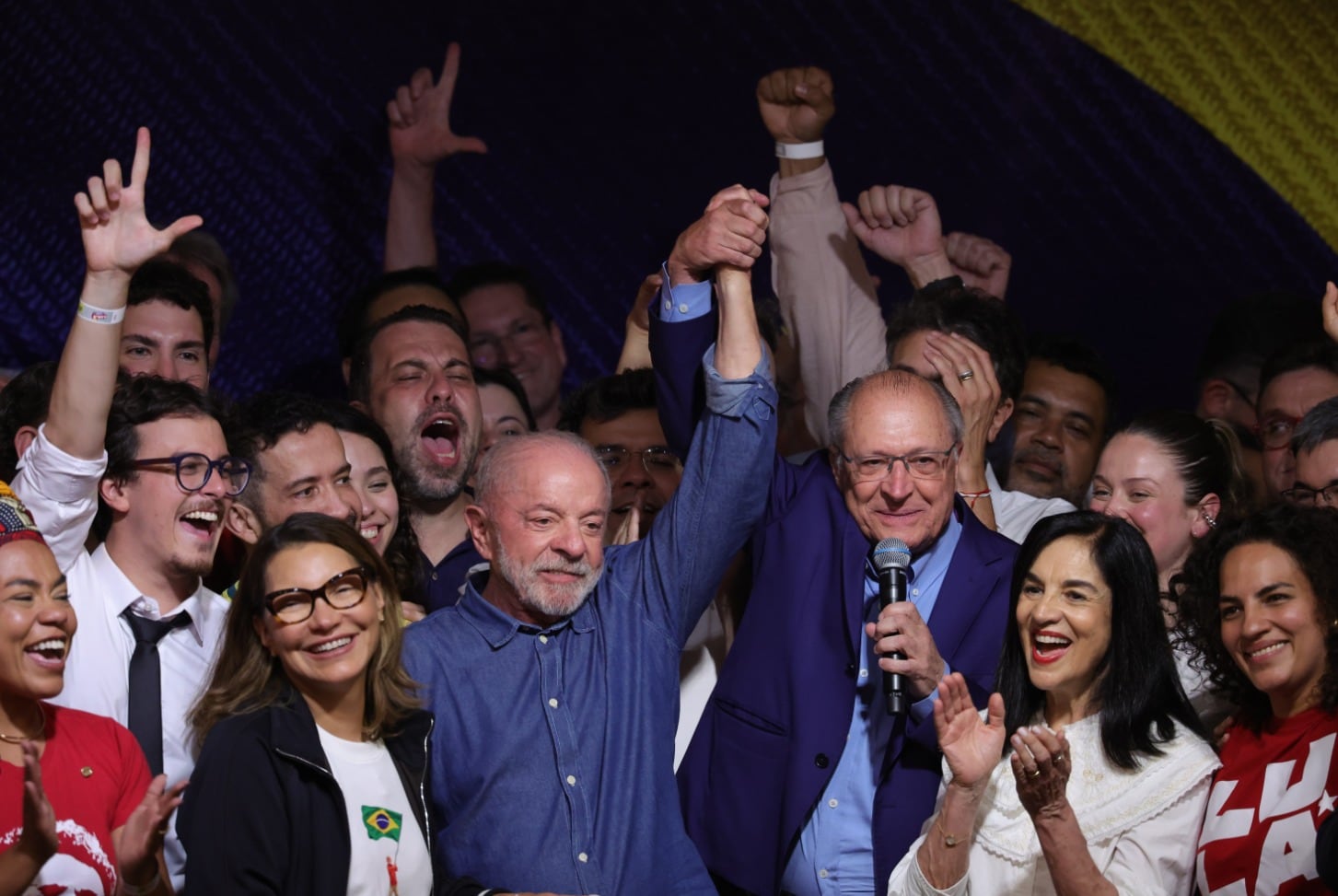 Lula da Silva habló frente a sus partidarios tras su resonante victoria.