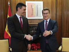 Carrera por el voto joven | Del "genocidio" en Gaza al "salseíto institucional": así debutan Sánchez y Feijóo en TikTok