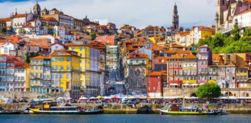 Portugal tiene una gran cantidad de ciudades para emigrar.