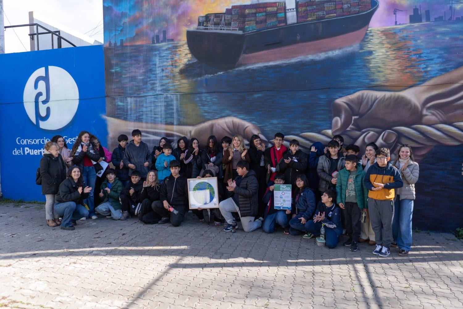 Con capacitación se afianza la relación puerto comunidad